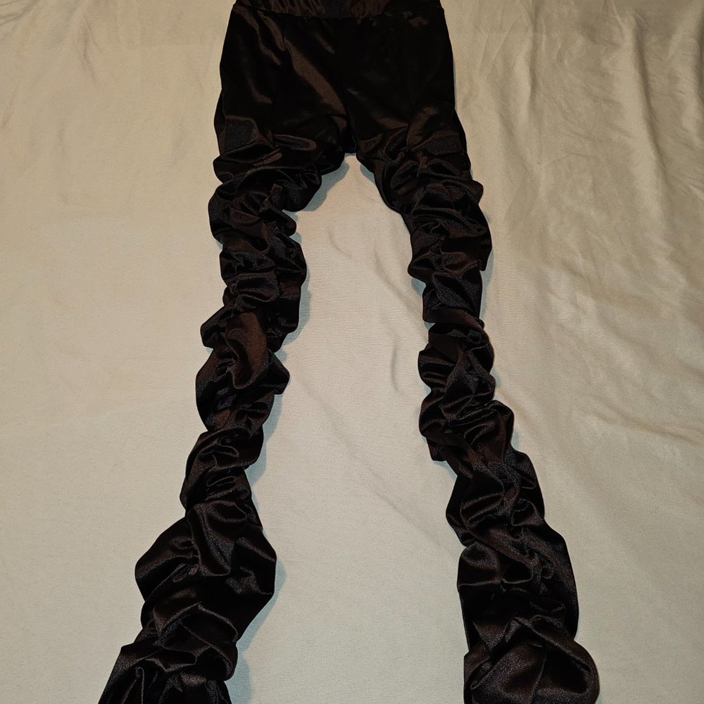 Satin Ruched Pants - Picture 5 of 6